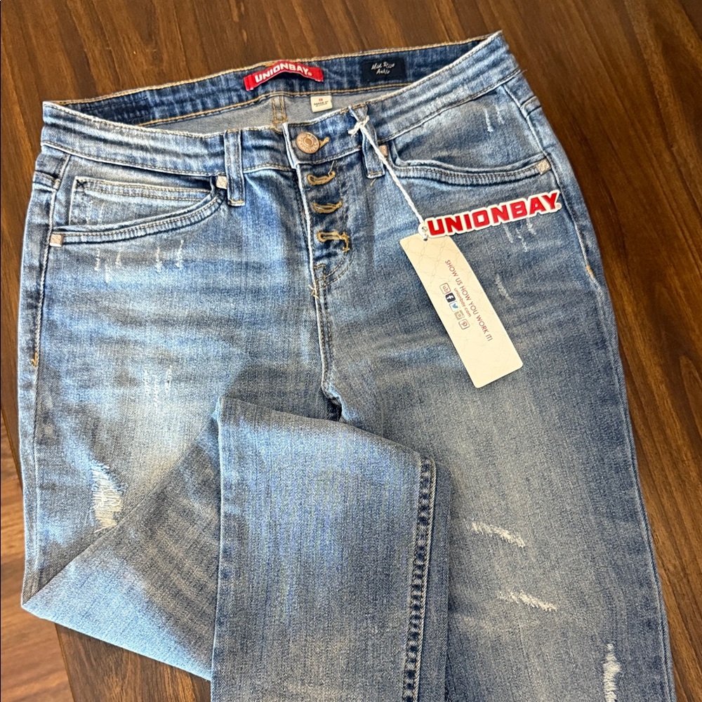 UNIONBAY Women's Light Blue Skinny Jeans